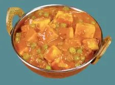 Matar_Paneer_Creamy_Curry_Rich_Flavor_Indian_Cuisine_Delicious_Vegetarian_Dish_Hearty_Meal_Paneer_Cubes_Green_Peas_Spiced_Gravy_Aromatic_Spices_Homemade_Ayurvedic_Recipe_Nutritious_Entree_Satisfying_Bite_Wholesome_Dinner_Ayurvedic_Food_Ayurveda